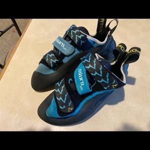 La Sportiva Muira VS - Like New (Discoloration)